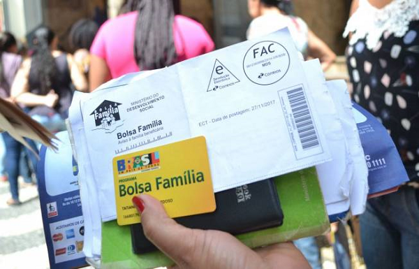 Segundo as regras do programa, os beneficiários têm até 90 dias para sacar a quantia a que têm direito (Foto: Reprodução) Segundo as regras do programa, os beneficiários têm até 90 dias para sacar a quantia a que têm direito (Foto: Reprodução)